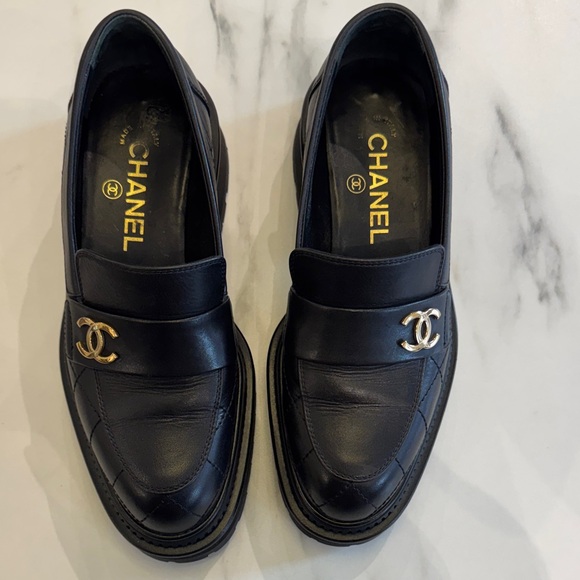 CHANEL Shoes - Chanel Calfskin Loafer